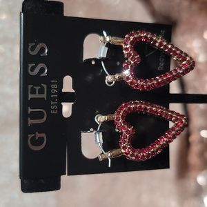 π Beautiful Guess Red Heart earrings